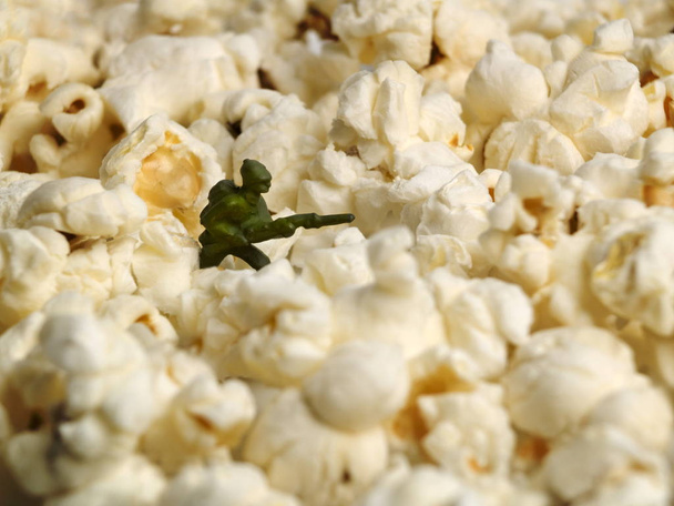 Popcorn, movie snack food - Foto, afbeelding