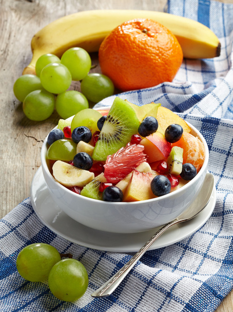 Ensalada de frutas frescas y saludables
 - Foto, imagen