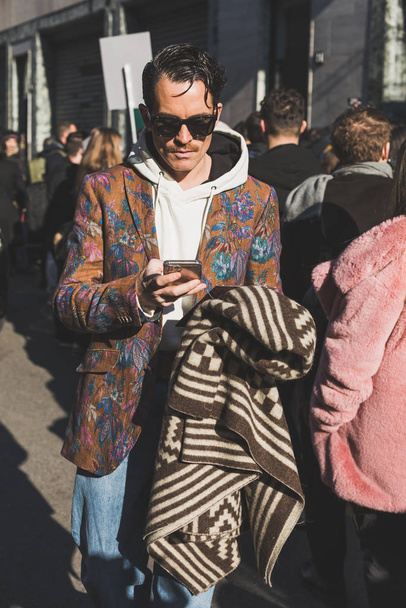 Fashionable man during Milan Men's Fashion Week - Foto, imagen