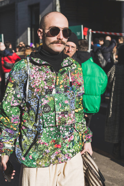 Fashionable man during Milan Men's Fashion Week - Foto, afbeelding