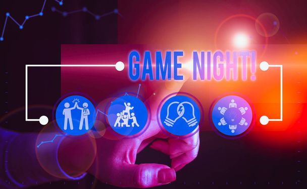Signo de texto que muestra Game Night. Texto de la foto de negocios por lo general se llama en fechas de juego para adultos como el póquer con amigos
 - Foto, imagen