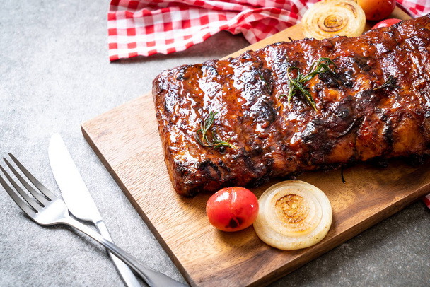 grilled barbecue ribs pork - Foto, Imagen
