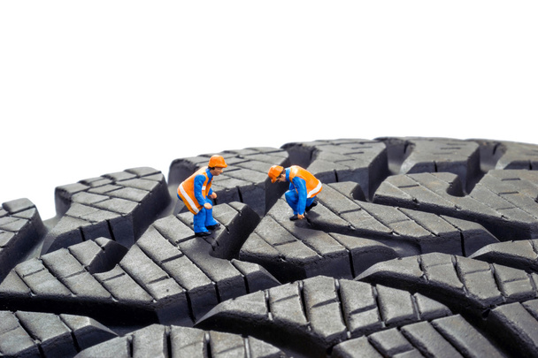 Tyre Check - Photo, Image