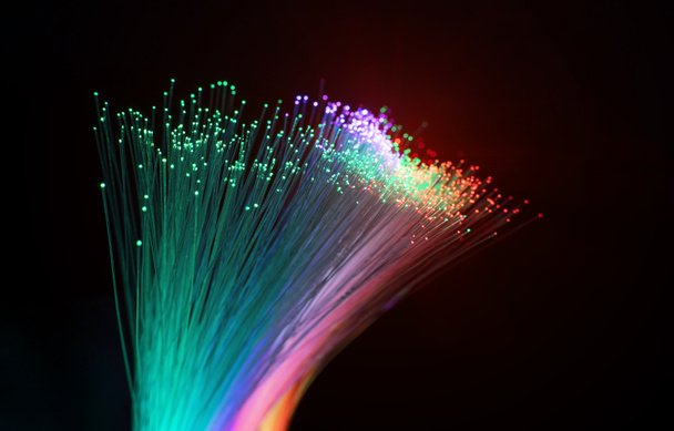 cavo di rete in fibra ottica per comunicazioni internet ultra veloci - Foto, immagini