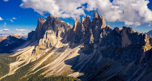 Πανόραμα στις κορυφές της Σεκέντα. Trentino Alto Adige, Δολομίτες Άλπεις, S - Φωτογραφία, εικόνα