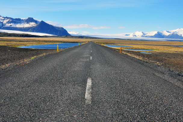 Camino en Islandia - Foto, imagen