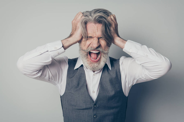 Thats enough. Close up photo of frustrated old businessman company owner suffer crisis touch hair shout wear white shirt isolated over grey color background - Foto, Bild