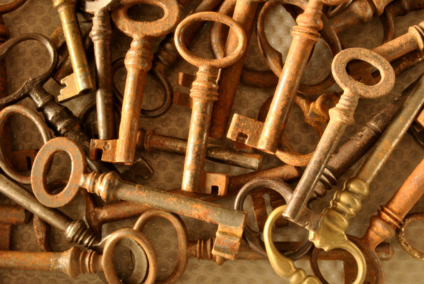 Старые ключи
 - Фото, изображение