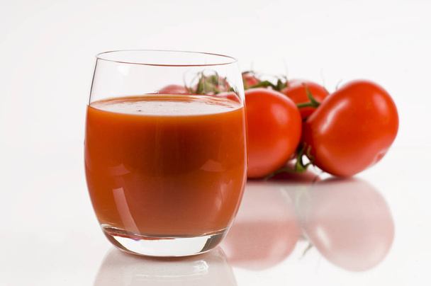 tomato juice in glass - Foto, immagini
