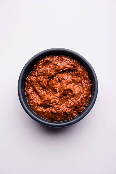 Homemade Tandoori Paste or Marinade mixture, in a bowl. used for grilled chicken or Paneer or vegetable. selective focus - Photo, Image