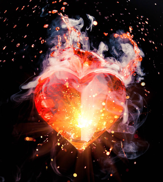 abstract red heart cocktail with splash, sparkles and smoke - Photo, Image