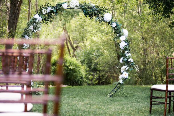 屋外結婚式のセットアップ - 写真・画像