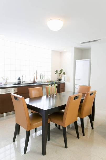 modern dining room with table and chairs - Foto, imagen