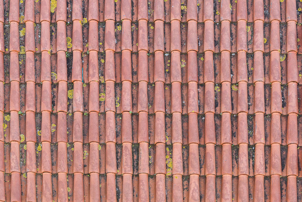 Shingles laid on the roof of the house, close up - Fotografie, Obrázek