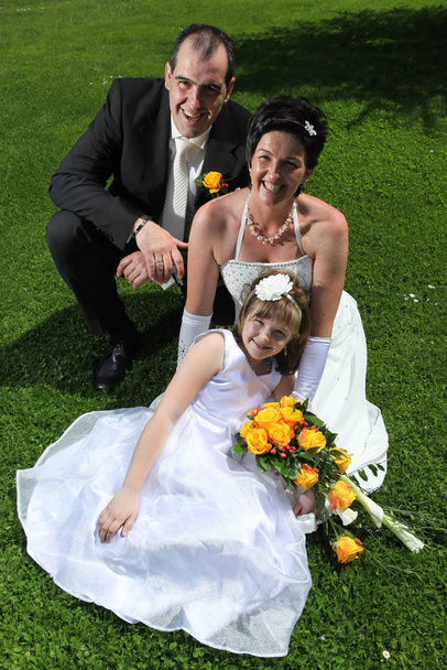 bride and groom, woman in wedding dress, man in suit - Φωτογραφία, εικόνα