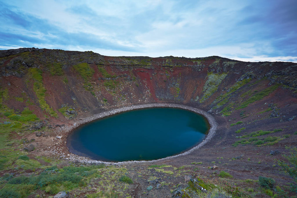 Kerid, volcanic crater lake in the Grimsnes area, south Iceland - Foto, afbeelding