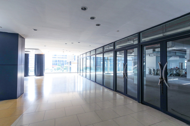 modern irodaház belső tere - Fotó, kép