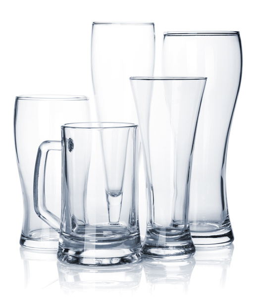 Set de vasos de cerveza vacíos
 - Foto, Imagen