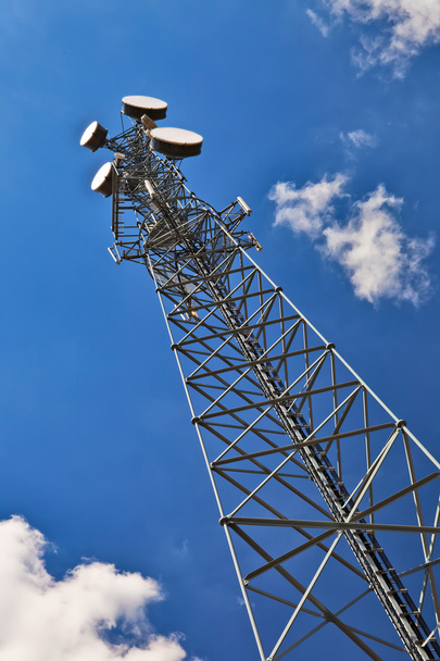 Телекоммуникационная башня
. - Фото, изображение