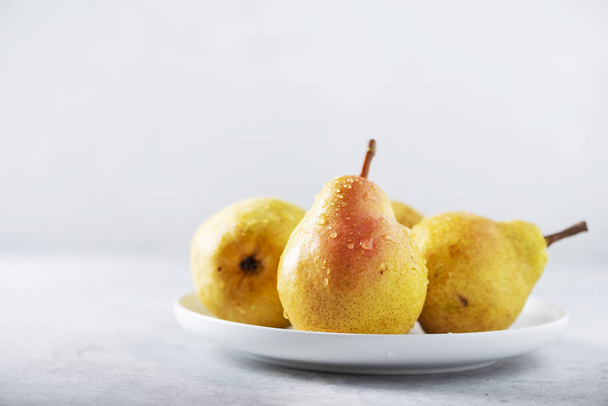 Sweet yellow pears - Φωτογραφία, εικόνα