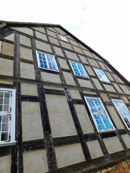 die historische Fassade des Fachwerkhauses - Foto, Bild