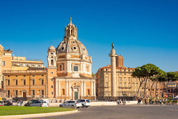 Rome, Italy - November 11, 2018: Piazza Venezia, view from Vittorio Emanuele II Monument, Rome - Photo, Image