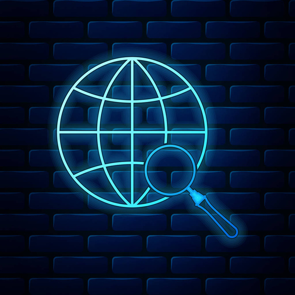 Світле неонове магічне скло з іконою глобуса ізольоване на фоні цегляної стіни. Аналіз світу. Глобальний знак пошуку. Векторна ілюстрація
 - Вектор, зображення