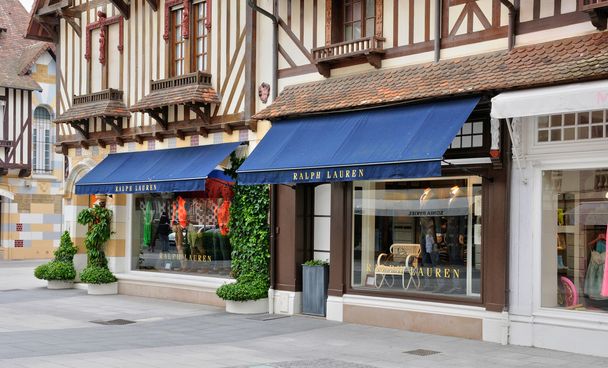 shop in Deauville in Normandie - Foto, immagini