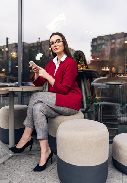 Modern businesswoman working outdoors. Happiness and technology. - Фото, зображення