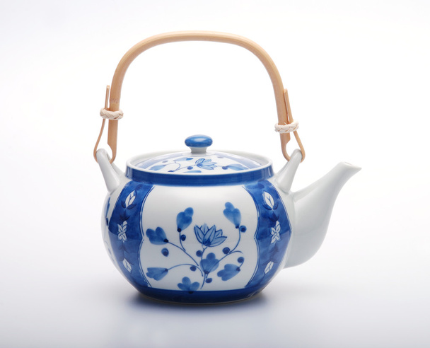 blau-weiße Teekanne Wasserkocher japanischen Stil - Foto, Bild