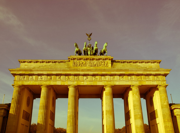 retro vypadající brandenburger tor, Berlín - Fotografie, Obrázek