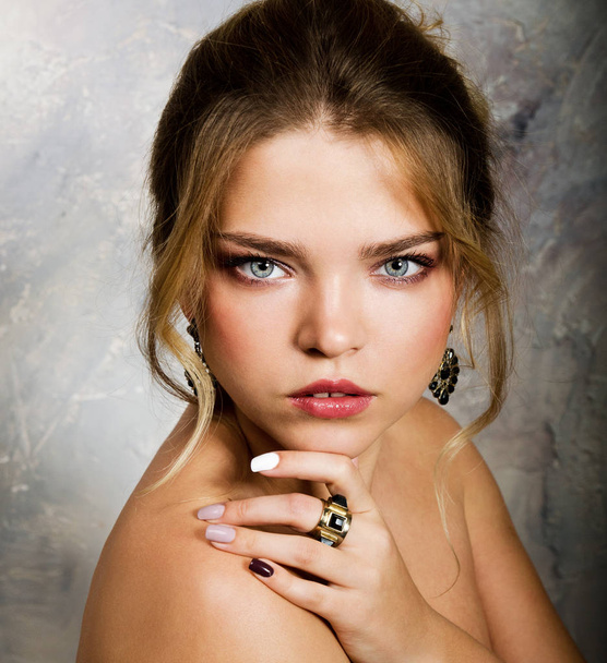 Beauty portrait of female face. Fashion model young woman with m - Fotó, kép