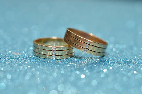 Yellow gold wedding ring round - Photo, Image