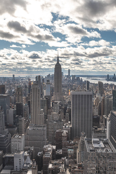 atemberaubender Blick auf die Skyline von New York, Manhattan - Foto, Bild