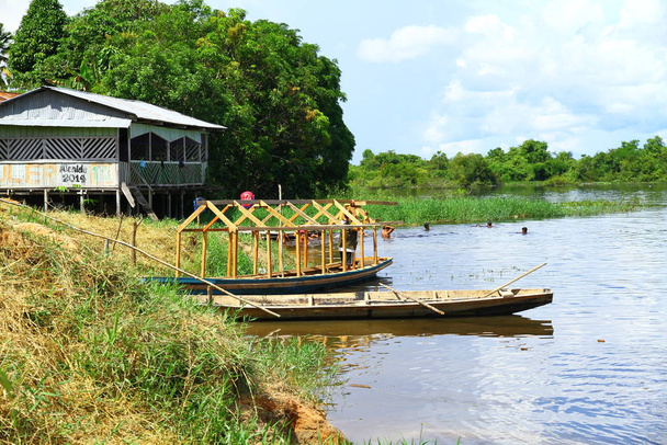 Río Amazonas, Iquitos, Perú - Foto, imagen