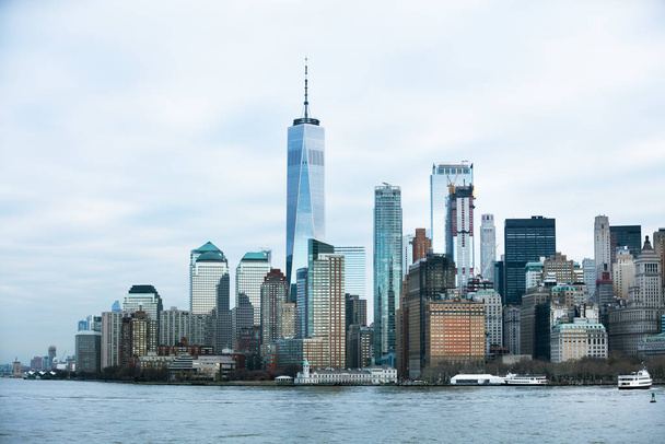 Manhattan Downtown With World Trade Center Over Hudson River - Foto, Imagen