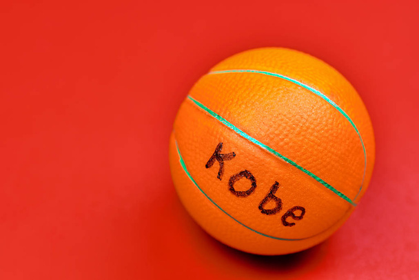 Basketbal s textem Kobe - Fotografie, Obrázek