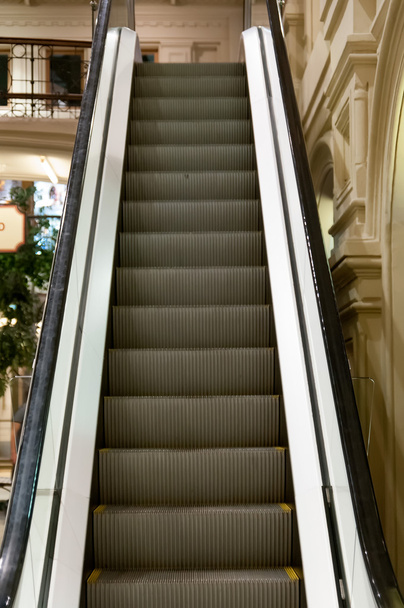 Escada rolante
 - Foto, Imagem