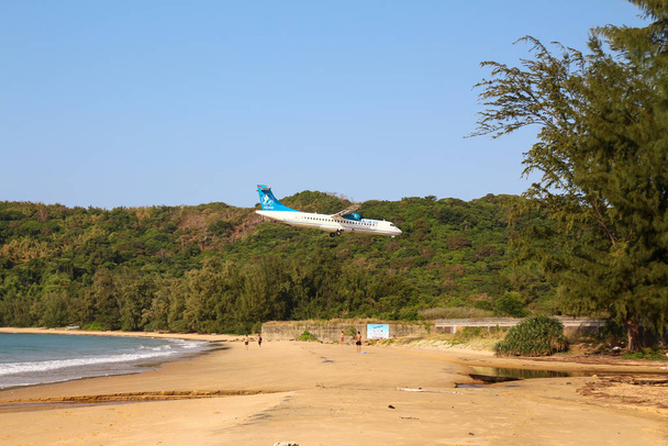 ein Flugzeug am Strand - Foto, Bild