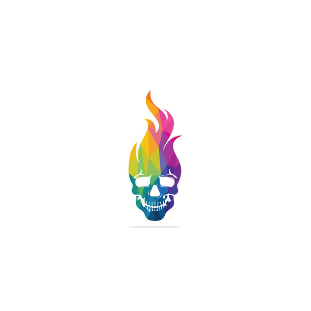Cráneo con el diseño del logotipo del vector de llamas. Diseño fresco del tatuaje o del logotipo
. - Vector, Imagen