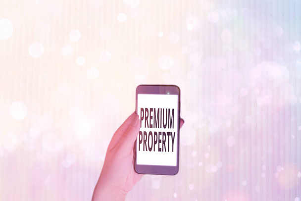 Textová značka ukazující Premium Property. Obchodní fotografie s předstihem platba za věci, které někomu patří - Fotografie, Obrázek