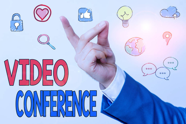 Szövegíró szöveg Video Conference. Üzleti koncepció a távoli helyeken tartandó facetoface találkozók bemutatására. - Fotó, kép