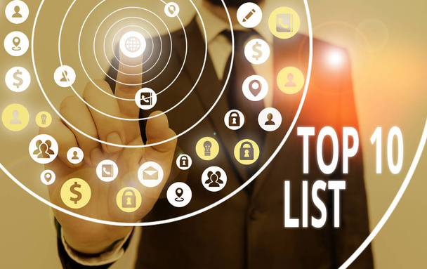 Schreibnotiz mit Top-10-Liste. Geschäftskonzept für die zehn wichtigsten oder erfolgreichsten Punkte in einer bestimmten Liste - Foto, Bild