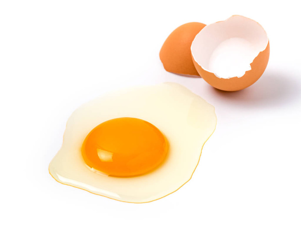 Huevos de pollo ecológicos ingredientes de alimentos concepto
 - Foto, imagen