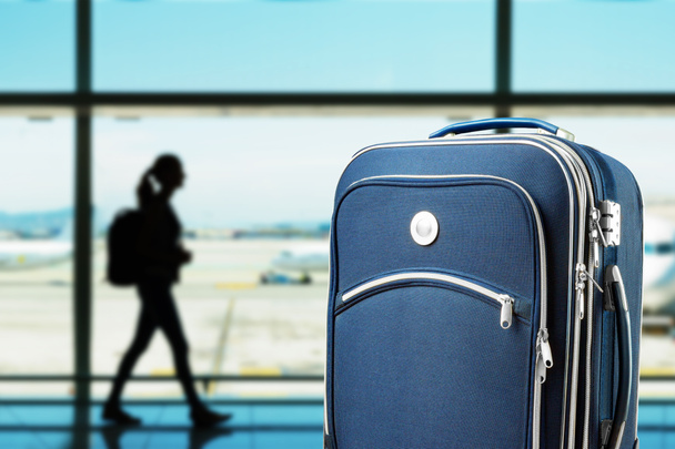 Havaalanında bavul - Fotoğraf, Görsel