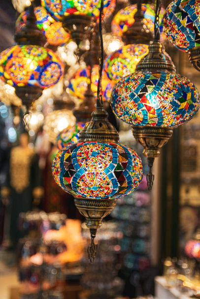 Turkse lamp op de bazaar - Foto, afbeelding