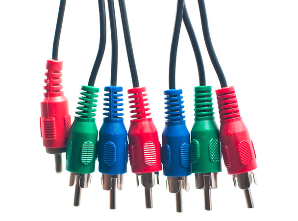 Conectores de cable RCA aislados en blanco
 - Foto, Imagen
