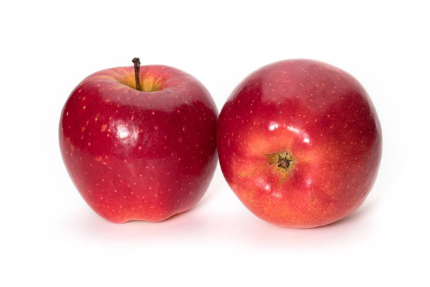 Red apple on white background - Фото, зображення