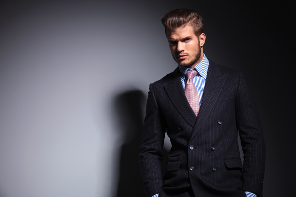 rahat genç moda erkek takım elbise ve kravat - Fotoğraf, Görsel