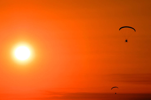 parachute summer sport, parachute  - Foto, Imagen